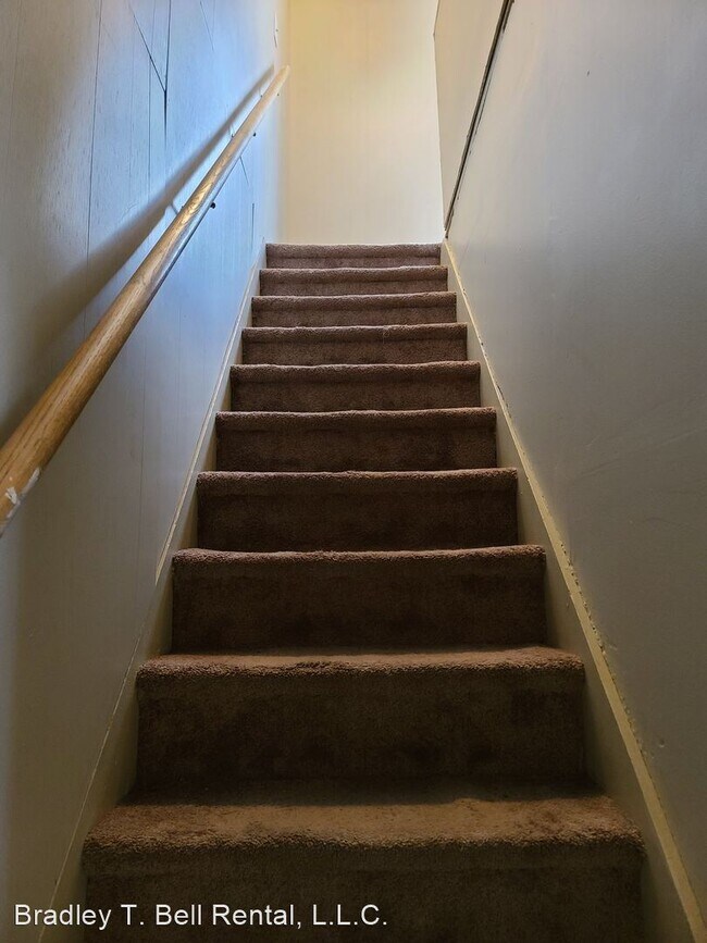 Foto del edificio - 2 br, 1 bath House - 1001 E 6th Street