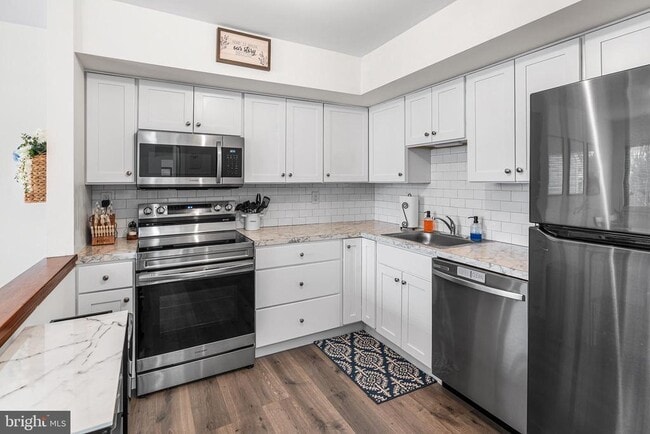 Building Photo - 506 Bunker Hill Rd