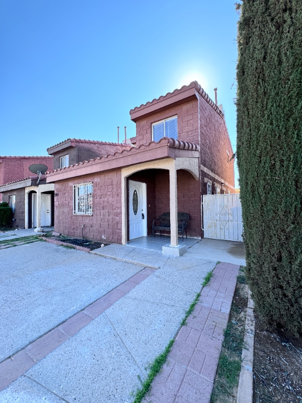 Foto del edificio - 3593 Waterspring Way