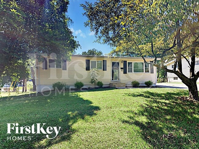 Building Photo - 1365 Carmona Dr