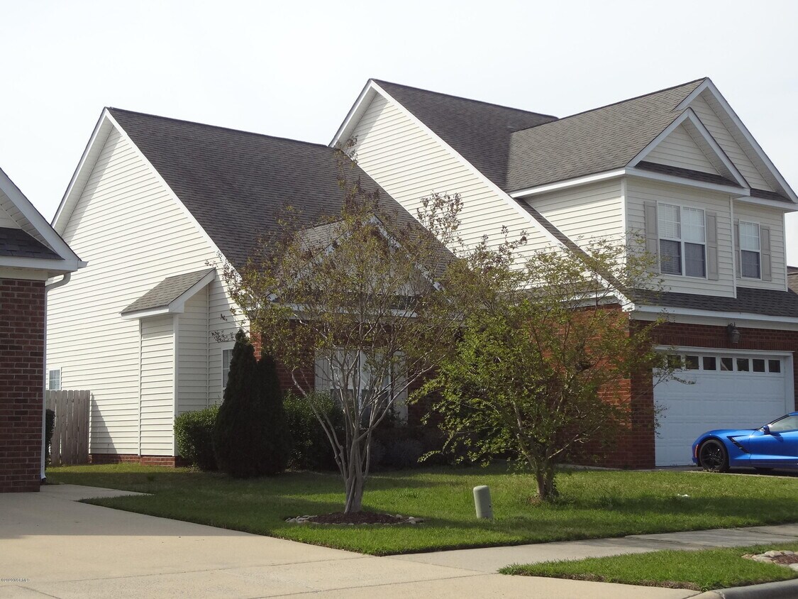 Primary Photo - 3912 Ashcroft Dr