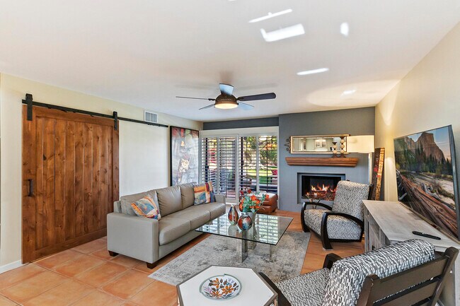 Foto del edificio - 48624 Moon Terrace Ln