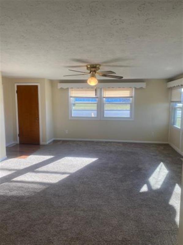 Building Photo - MARVELOUS HOME!!!!