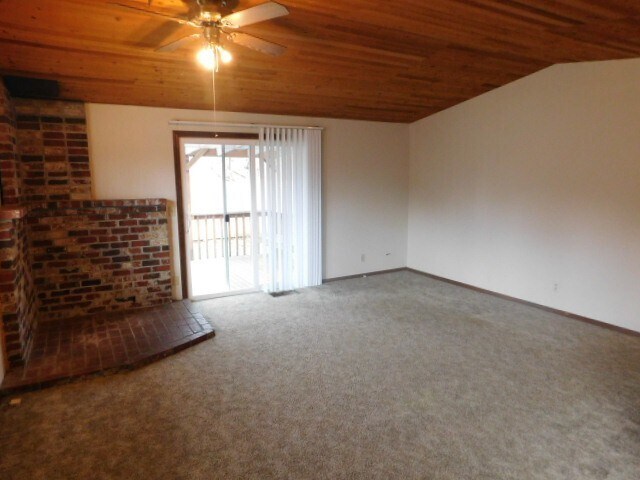 Foto del edificio - 3Bd/2Ba Single Story Home - Available to View!