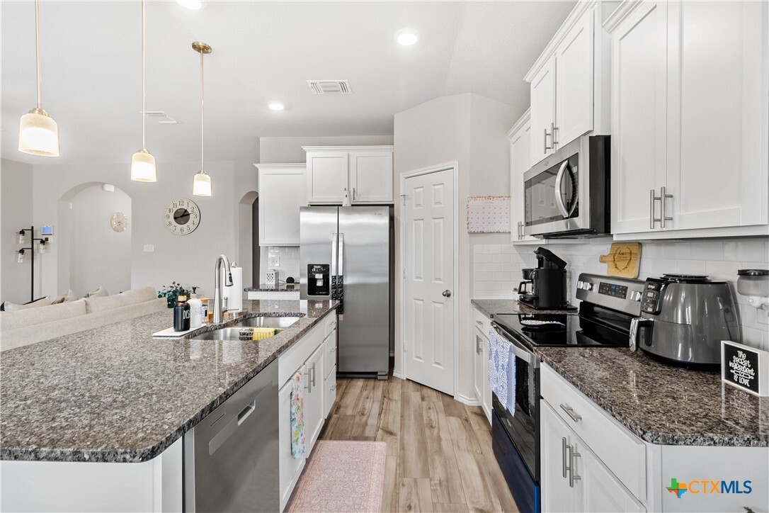 Foto principal - 2427 Elba Dr