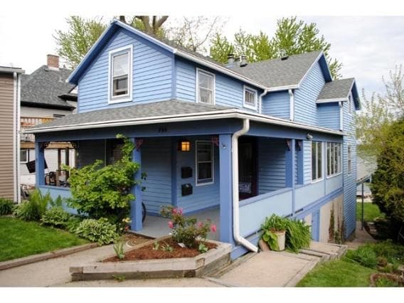 Primary Photo - 723-725 Jenifer St