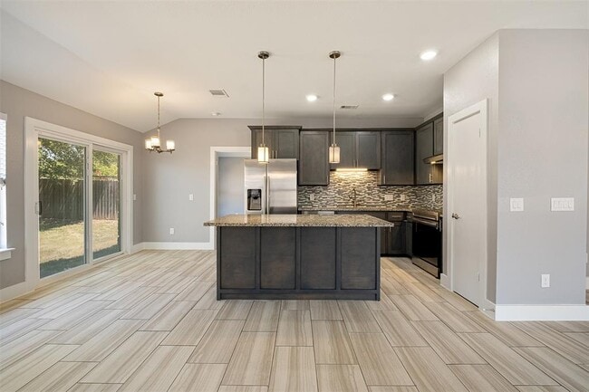 Building Photo - 902 Low Brim Cove