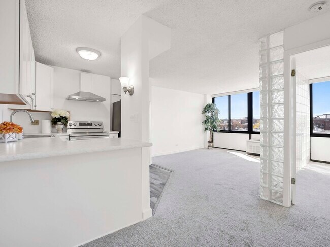 Foto del edificio - 2754 N Hampden Ct