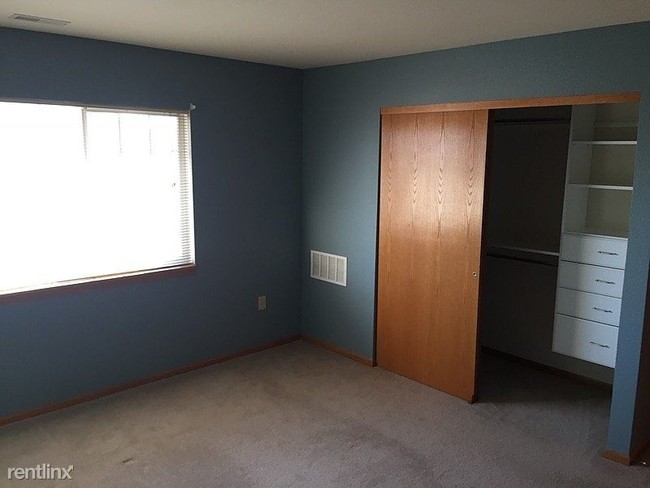 Building Photo - 2 br, 2 bath Condo - 3026 Meyer Court 1