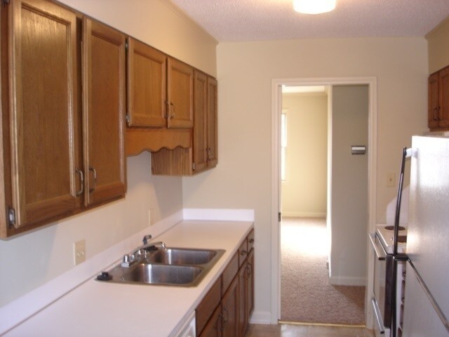 Building Photo - Exclusively Offered by Muse Realty, LLC