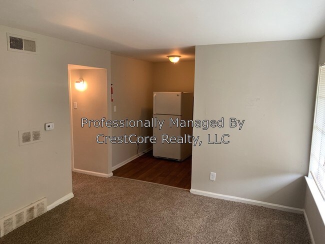 Building Photo - 976 Berclair Rd