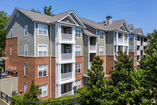 Building Photo - Parkside at Town Center