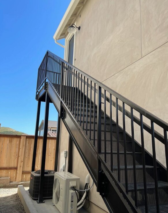 Foto del edificio - 3730 Park Ridge Ln