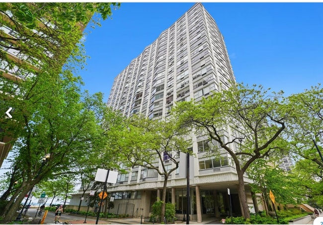 Building Photo - 5757 N Sheridan Rd