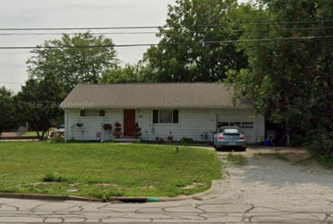 4 Bedroom, 2 Bathroom Walking Distance to ... - 4 Bedroom, 2 Bathroom Walking Distance to ... House