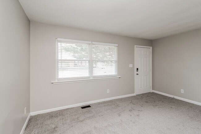 Foto del edificio - 601 Kentbrook Dr