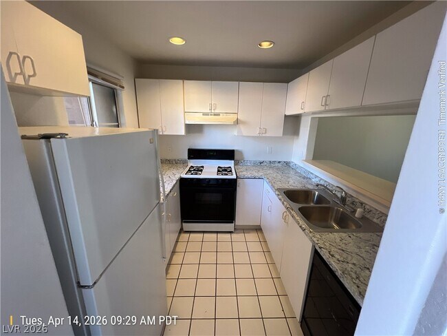 Building Photo - 5000 Red Rock St