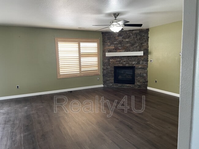 Building Photo - 2867 Willow Patch Rd