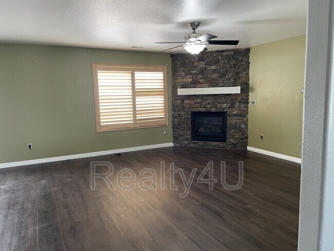 Foto del edificio - 2867 Willow Patch Rd