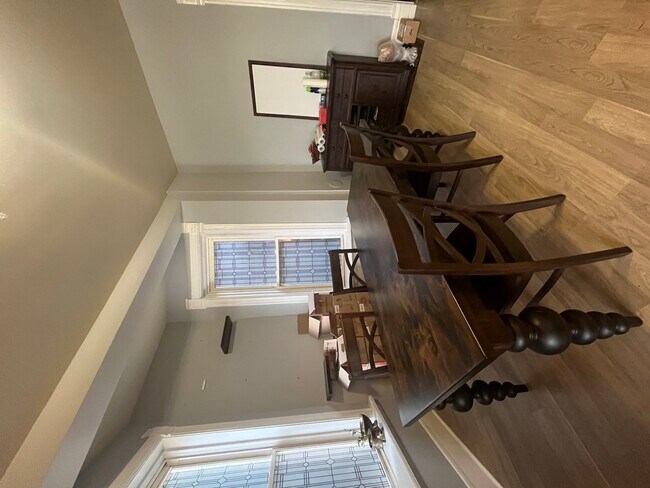 Foto del edificio - 2739 W Haddon Ave