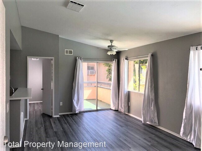Building Photo - 891 W San Ysidro Blvd