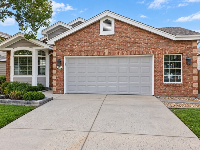 Foto del edificio - Refined Ranch Living With A Backyard Escape In Parker With Hot Tub!