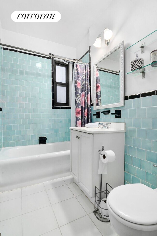 Building Photo - 77- 20 Austin St