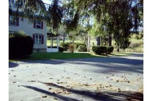 Building Photo - 1864 Catlin Hollow Rd