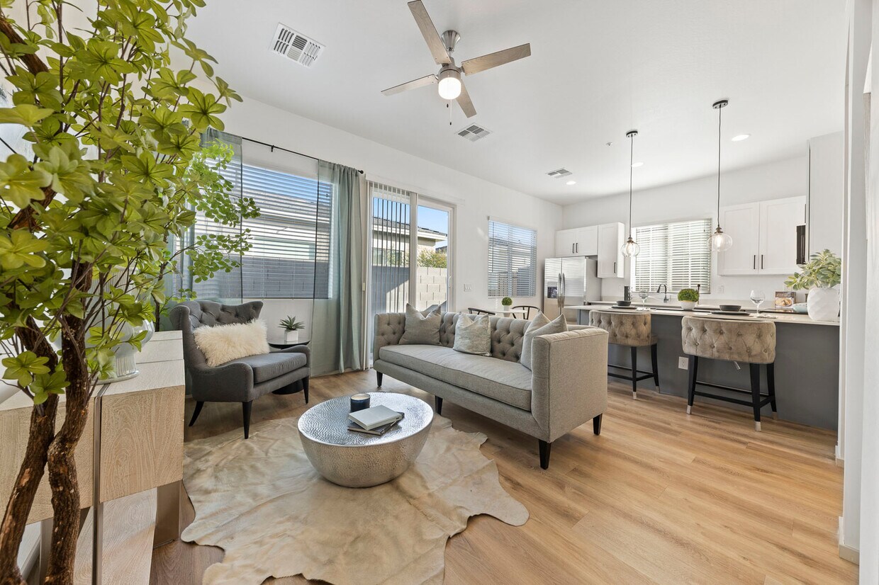 The Farmhouse on Estrella Apartments in Goodyear, AZ