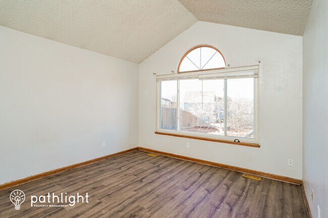 Building Photo - 4940 Townsend Dr, Colorado Springs, CO, 80922
