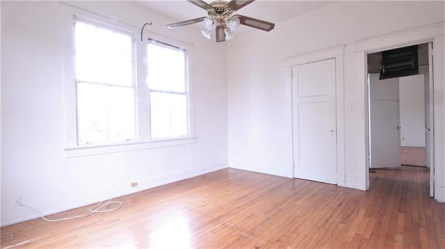 Foto del edificio - 7215 S Claiborne Ave