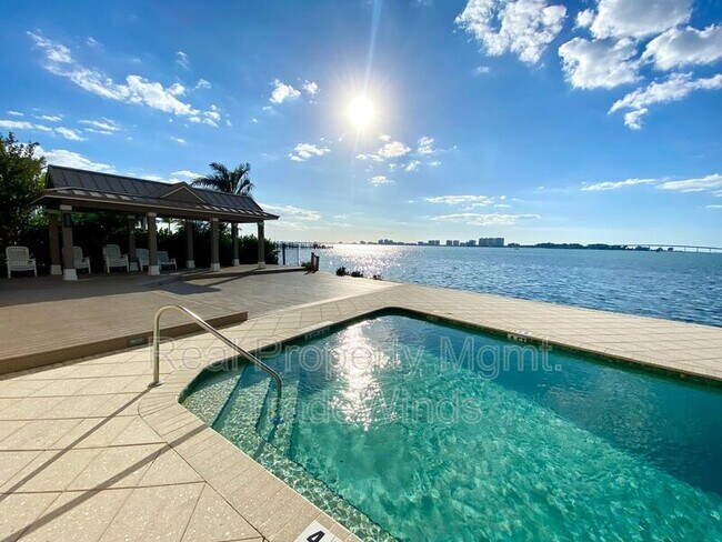 Foto del edificio - 602 Lime Ave