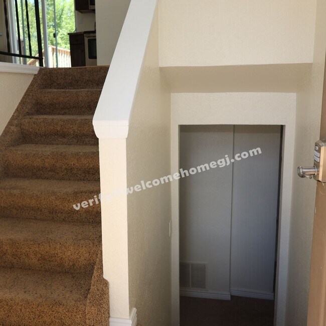 Foto del edificio - 2844 Lexington Ln