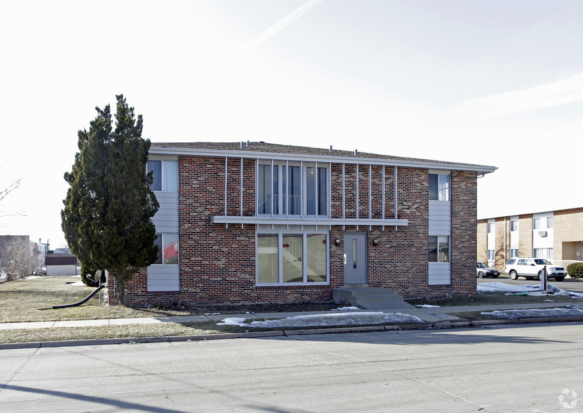 Building Photo - Arbor Apartments