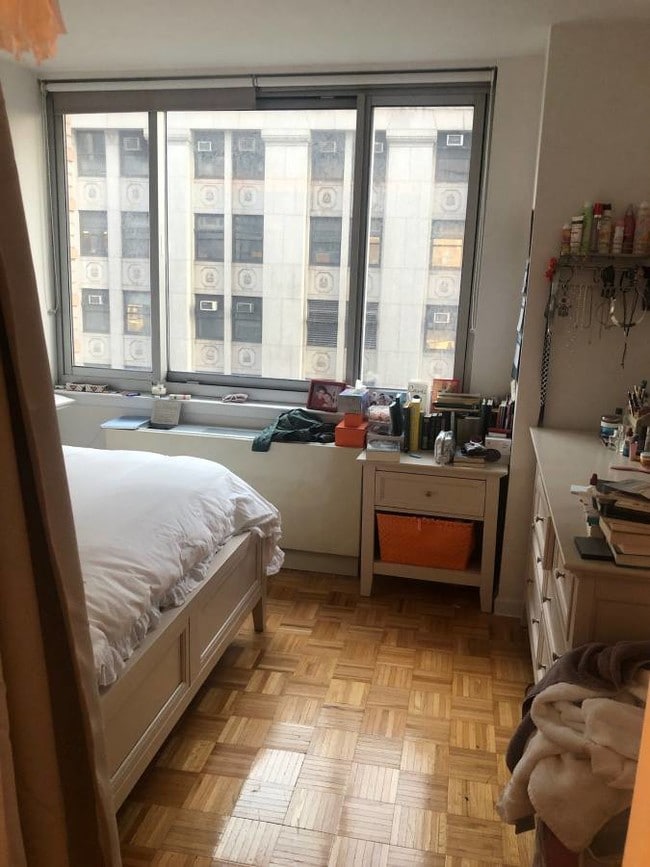 Building Photo - Luxury 1 BR/Flex 2 BR - Worth St - Tribeca