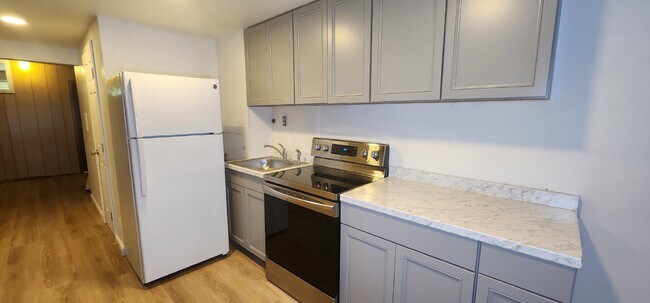 Foto del edificio - Fantastic newly renovated 2-bedroom baseme...