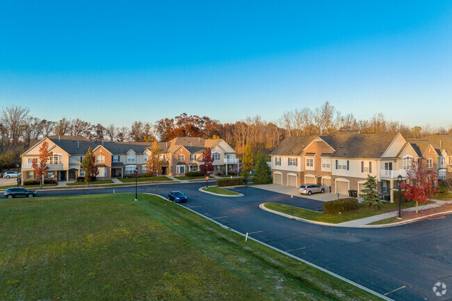 Building Photo - Timberline Meadows