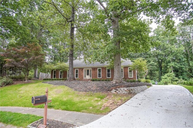 Foto del edificio - 2344 Milstead Cir NE