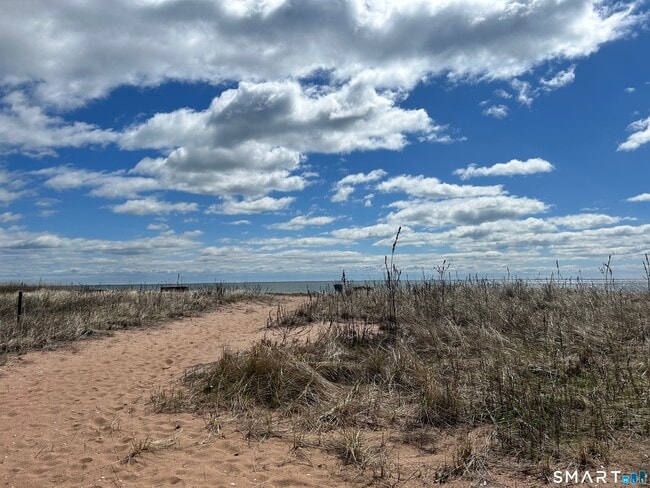 Building Photo - 92 Caroline Rd