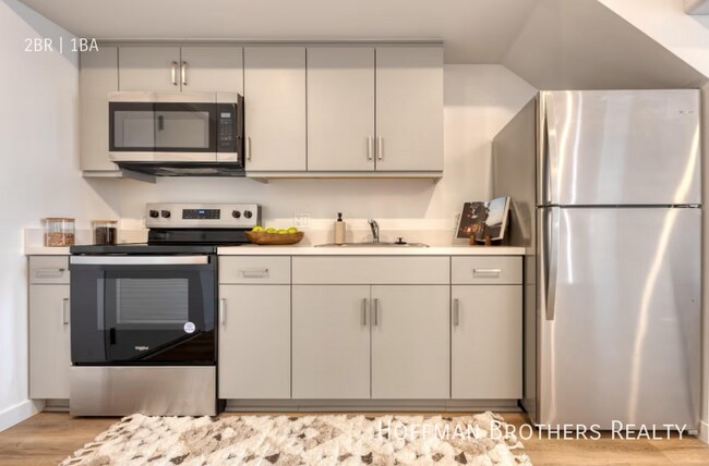 Foto del edificio - 1635 E 117th St