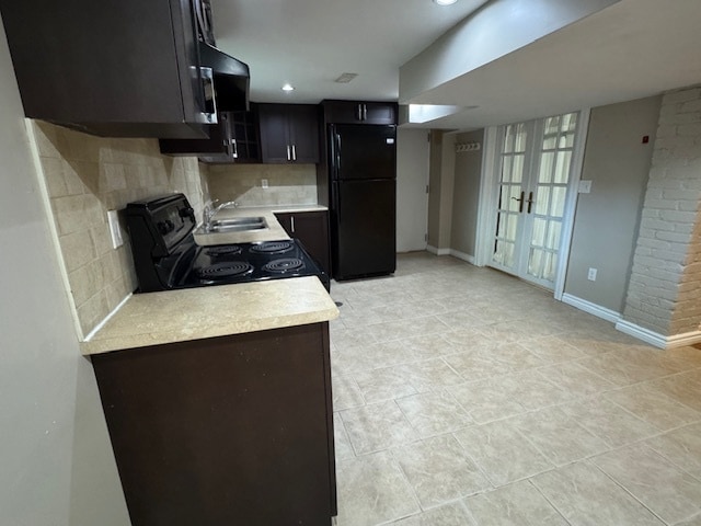 Photo du bâtiment - 959 Runnymede Rd