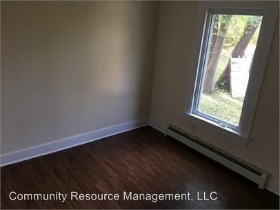 Building Photo - 109 McCall St