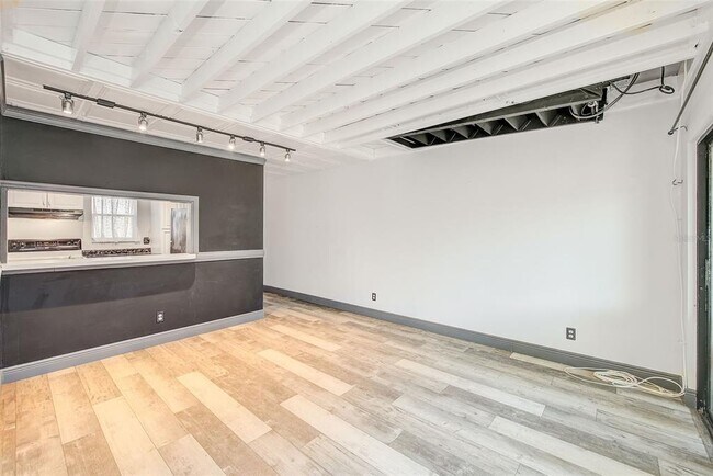 Foto del edificio - 10453 Carrollbrook Cir