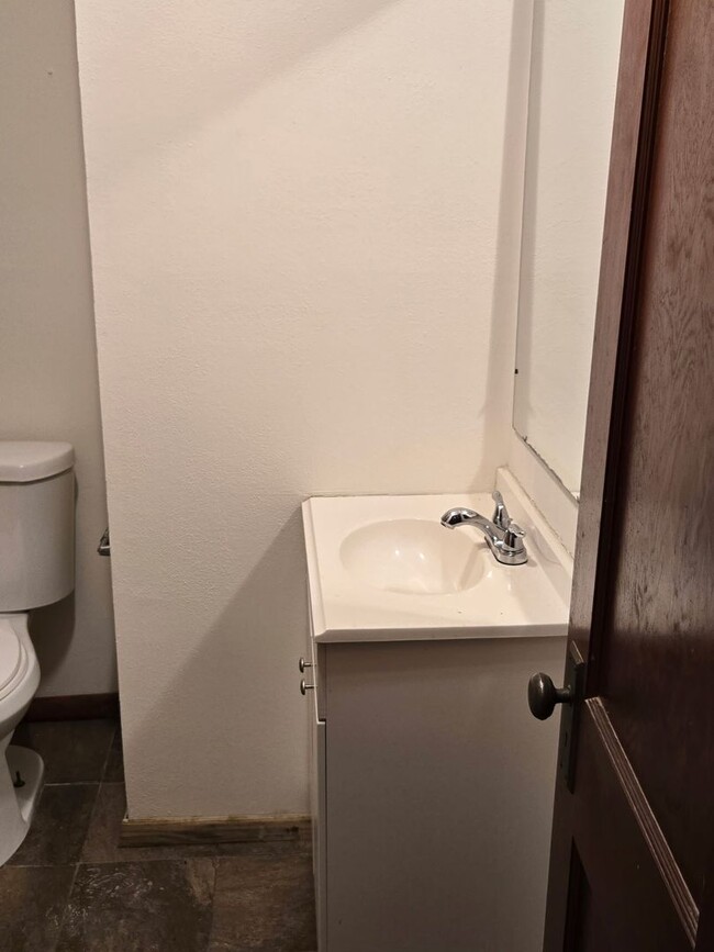 Foto del edificio - 5543 N 33rd St