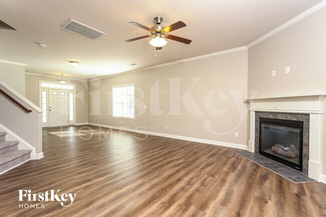 Foto del edificio - 111 Twisted Cypress Ln