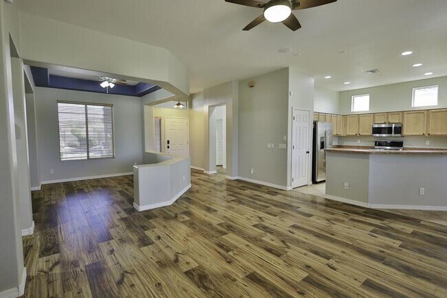 Building Photo - 15068 S Camino Rio Puerco