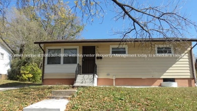 Building Photo - 3737 Cypress Ave