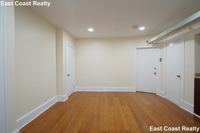 Foto del edificio - 389 Harvard St