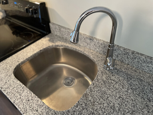 Granite countertops - 214 Myrtle Ave