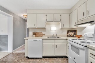 Foto del edificio - 58 Spencer Rd